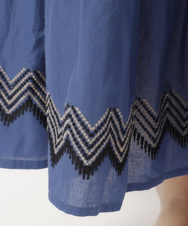 シューラルー(SHOO・LA・RUE)のふわっと揺れる インド綿 ティアード刺繍スカート16