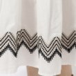シューラルー(SHOO・LA・RUE)のふわっと揺れる インド綿 ティアード刺繍スカート4