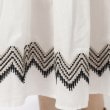 シューラルー(SHOO・LA・RUE)の【洗える/インド綿100％】ふわっと揺れる ティアード刺繍スカート4