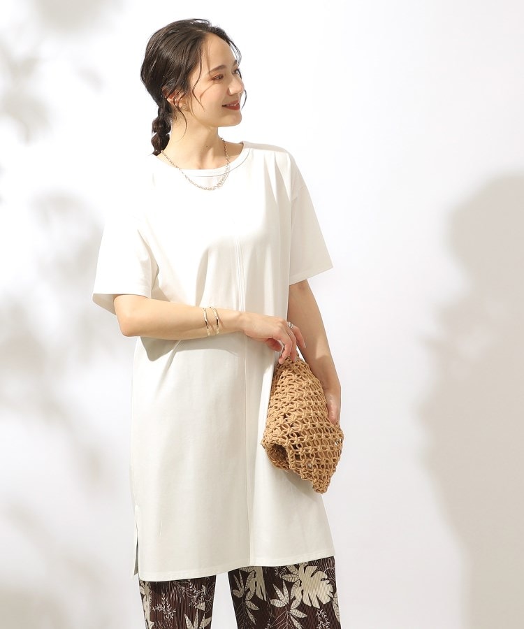 シューラルー(SHOO・LA・RUE)の【汗ジミ防止/UV】夏も好きな色を着よう 欲ばりチュニックワンピース1