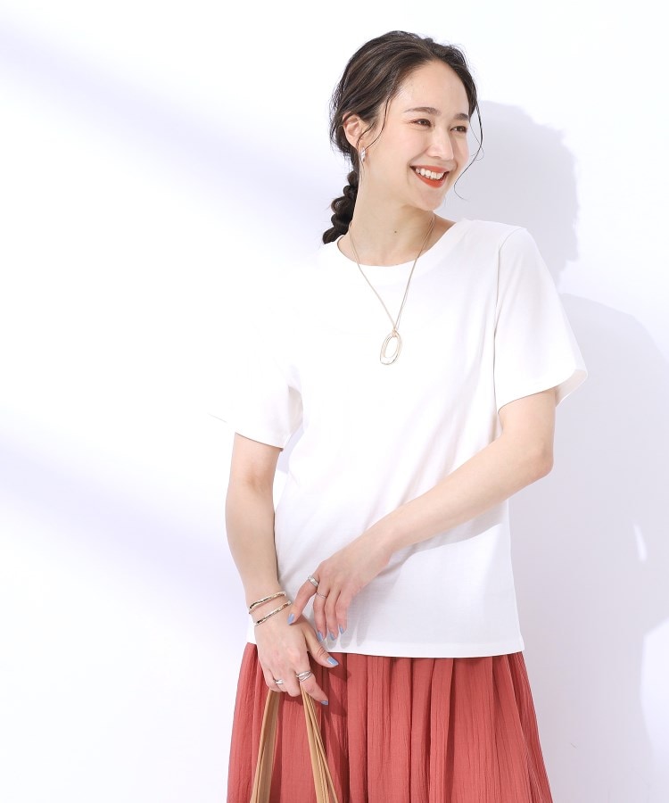 シューラルー(SHOO・LA・RUE)の【洗える】やっぱりこれが使える！ プレーンTシャツ1