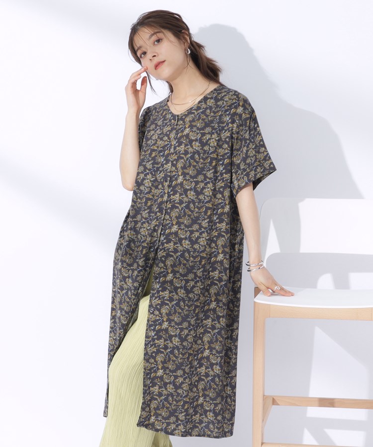花柄Vネック前あきワンピース(ミドルワンピース) | SHOO・LA 花柄Vネック前あきワンピース(ミドルワンピース) | SHOO・LA
