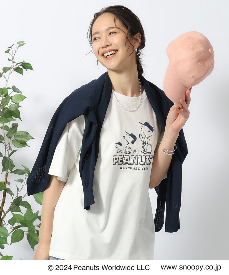 シューラルー(SHOO・LA・RUE)の【PEANUTS】別注 接触冷感グラフィックTシャツ ホワイト(001)