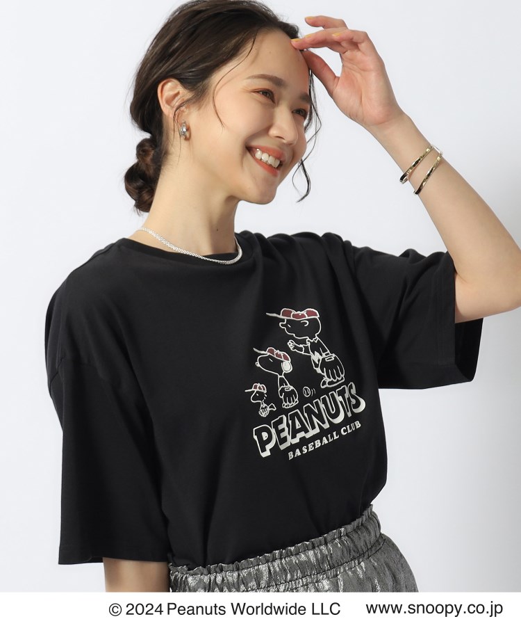 シューラルー(SHOO・LA・RUE)の【PEANUTS】別注 接触冷感グラフィックTシャツ ブラック(019)