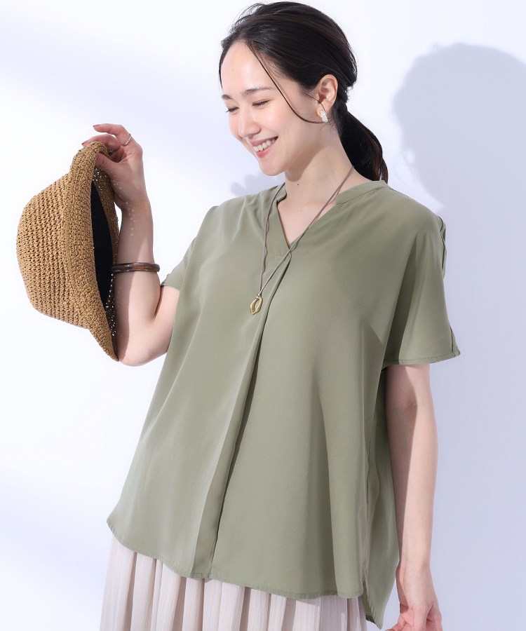 シューラルー(SHOO・LA・RUE)の【洗える/プチプラ/無理せずキレイ】女性らしく好印象 スキッパーブラウス グリーン(022)