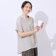 シューラルー(SHOO・LA・RUE)の程よいルーズ感が大人見え シアースラブ前開きシャツ グレージュ(050)