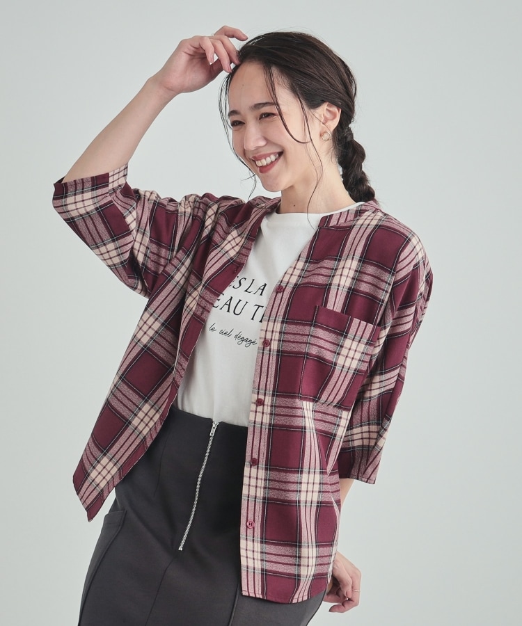 シューラルー(SHOO・LA・RUE)の【洗える】暑い時期もさらりと着られる 7分袖チェックシャツ1