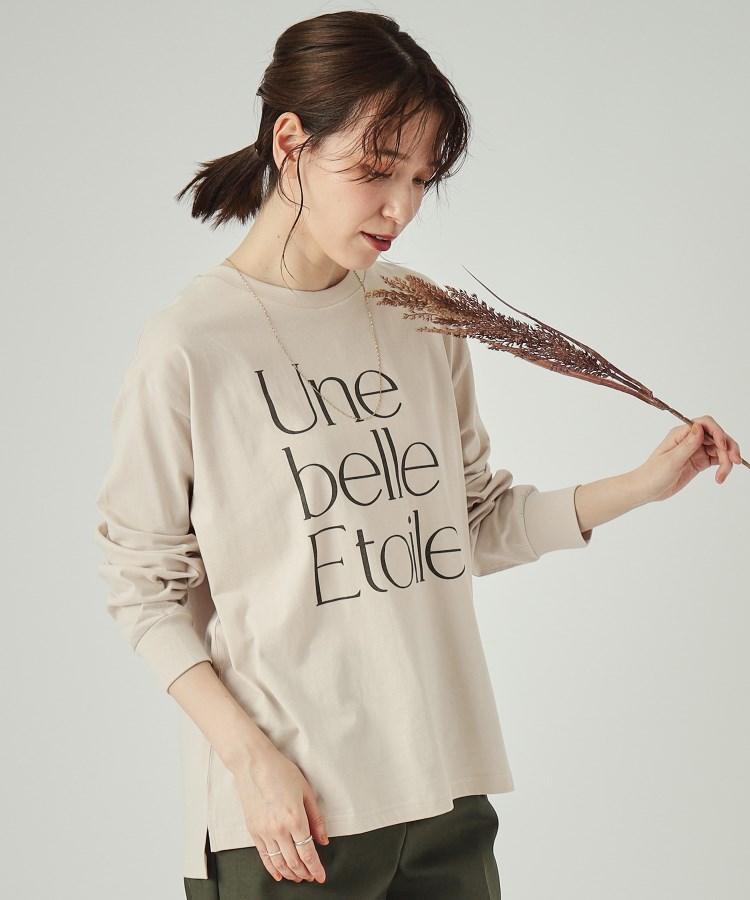 シューラルー(SHOO・LA・RUE)の【洗える】プリントロングスリーブTシャツ アイボリー(204)
