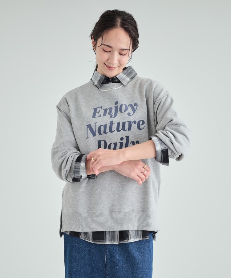 シューラルー(SHOO・LA・RUE)の【S-LL/洗える】レイヤードも楽しめる プリントスウェット25