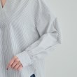 シューラルー(SHOO・LA・RUE)のオンオフ使える バックシャーリングブラウス17