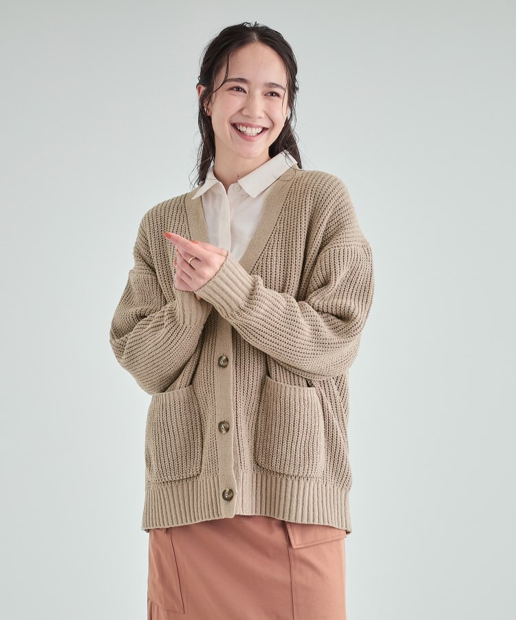 シューラルー(SHOO・LA・RUE)の【高レビュー/洗える】ポケット付きが嬉しい ざっくり編み Vネックカーディガン9