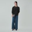 シューラルー(SHOO・LA・RUE)の【洗える/毛玉レス】インせず着られる　大人の抜け感　バックスリットニット3