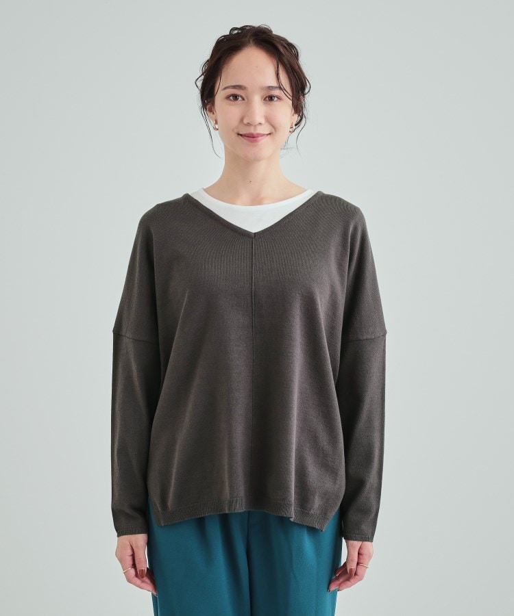 シューラルー(SHOO・LA・RUE)の【2点セット】着回しいろいろ Vネックドロップショルダーニット＋ロンTセット14