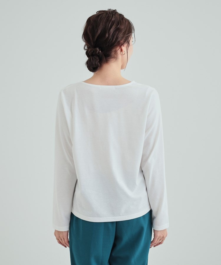 シューラルー(SHOO・LA・RUE)の【2点セット】着回しいろいろ Vネックドロップショルダーニット＋ロンTセット23