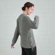 シューラルー(SHOO・LA・RUE)の【洗える/静電気軽減】ちくちくしにくい レースアップ畦編みニット10