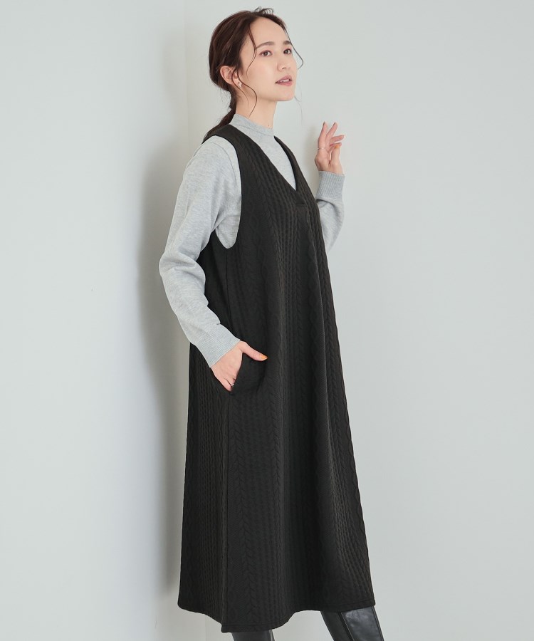 シューラルー(SHOO・LA・RUE)の【体型カバー】ケーブル柄の縦ラインですっきり見え キルティング風ジャンドレ ブラック(019)