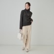シューラルー(SHOO・LA・RUE)のミックス感が大人かわいい タートルネックニット11