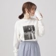 シューラルー(SHOO・LA・RUE)のプリントロングスリーブTシャツ ホワイト(102)