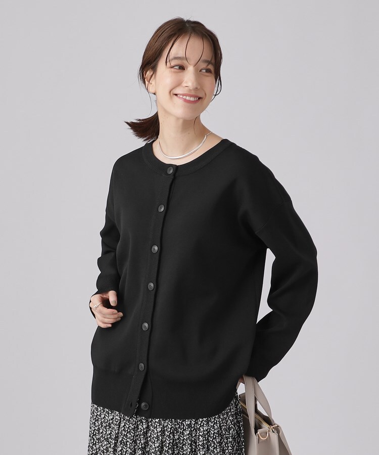 シューラルー(SHOO・LA・RUE)の【高レビュー/前後2WAY/気温対策に】軽くて柔らかい スポンディッシュ カーディガン ブラック(019)