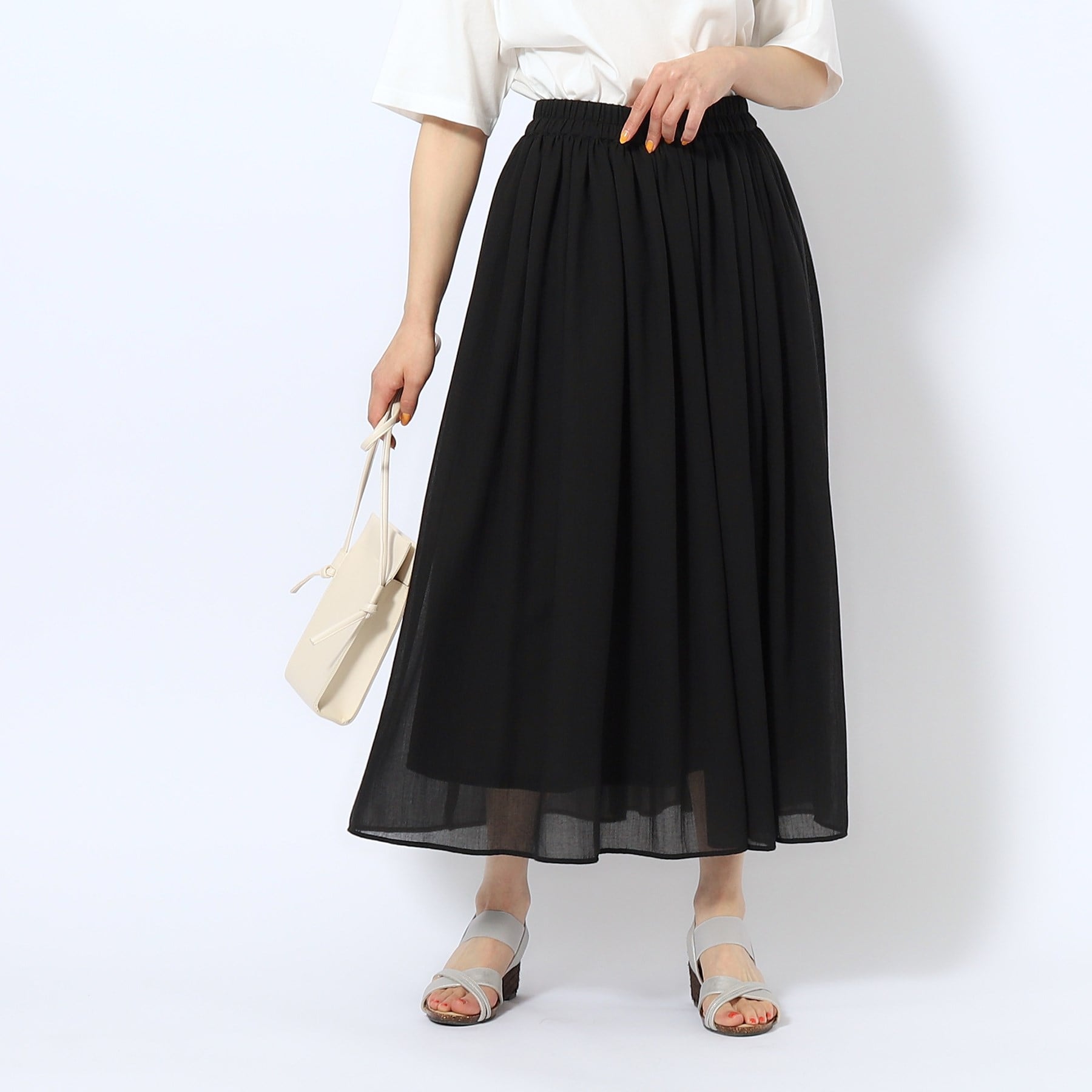 シューラルー(SHOO・LA・RUE)の【歩くたび揺れる】上品な透け感カラーボイルスカート1