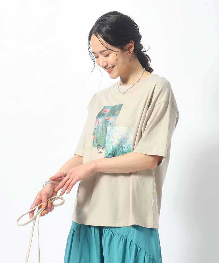 シューラルー(SHOO・LA・RUE)の【洗える/プチプラ/綿100％】グラフィック半袖ゆるTシャツ45