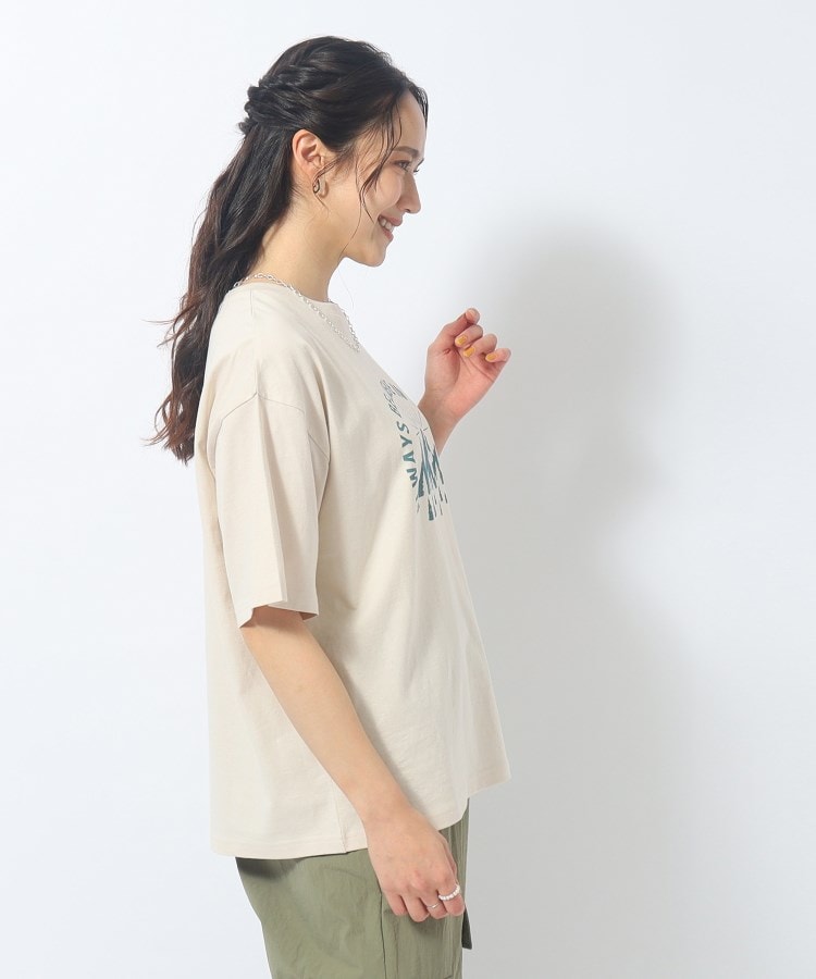 シューラルー(SHOO・LA・RUE)の【洗える/プチプラ/綿100％】グラフィック半袖ゆるTシャツ55
