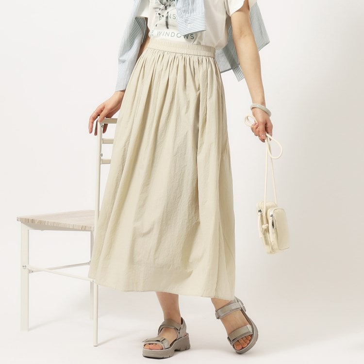 シューラルー(SHOO・LA・RUE)のナイロンギャザースカート ミモレスカート