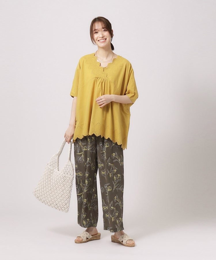 体型カバー/コットン100%】5分袖 スカラップレース刺繍ブラウス 体型カバー/コットン100%】5分袖 スカラップレース刺繍ブラウス