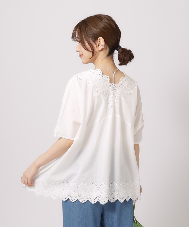 体型カバー/コットン100%】5分袖 スカラップレース刺繍ブラウス 体型カバー/コットン100%】5分袖 スカラップレース刺繍ブラウス