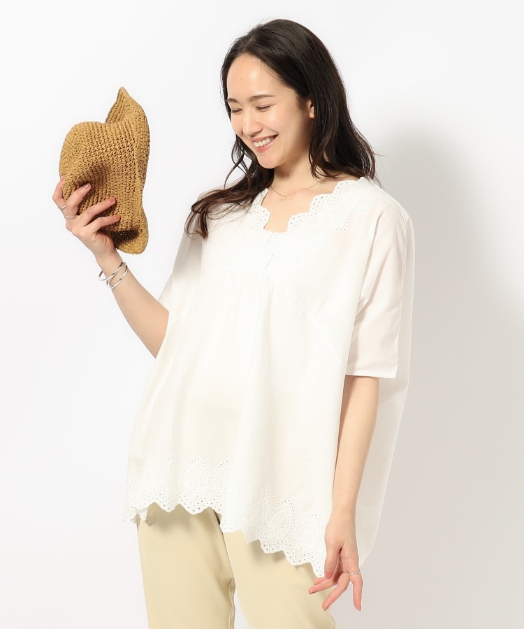 体型カバー/コットン100%】5分袖 スカラップレース刺繍ブラウス 体型カバー/コットン100%】5分袖 スカラップレース刺繍ブラウス