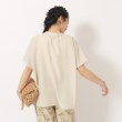 シューラルー(SHOO・LA・RUE)の【高レビュー/洗える】1枚で着映え Vタックデザインブラウス2