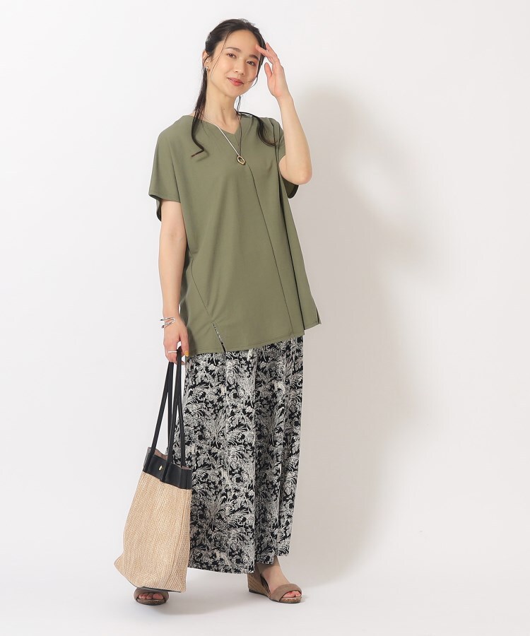 シューラルー(SHOO・LA・RUE)のさらっとゆったり カノコVネックトップス15