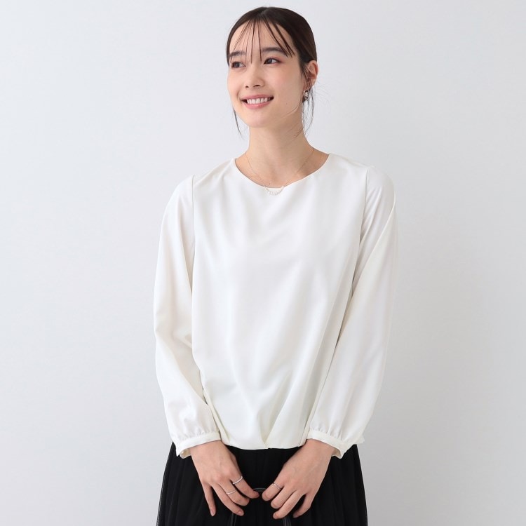 シューラルー(SHOO・LA・RUE)の【通勤/セレモニー】さらり軽やか インせず決まる 裾タックブラウス シャツ・ブラウス