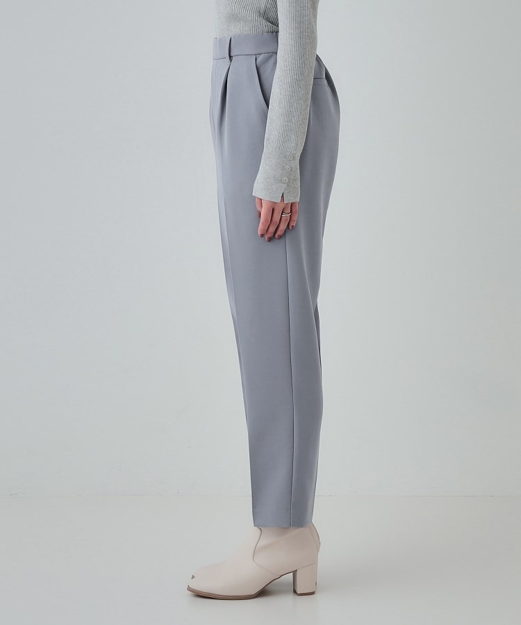 シューラルー(SHOO・LA・RUE)の【SS-3L/洗える/通勤・セレモニーにも】しなやかな身のこなしが叶う ストレッチテーパードパンツ18