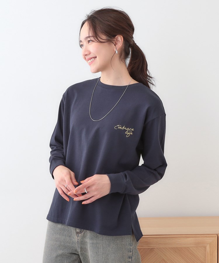 シューラルー(SHOO・LA・RUE)の【洗える/S-LL】一枚でもレイヤードでも グラフィック長袖Tシャツ13