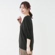 シューラルー(SHOO・LA・RUE)の【接触冷感/UV/二の腕カバー】肘まで隠れるとろみドルマン5分袖トップス2