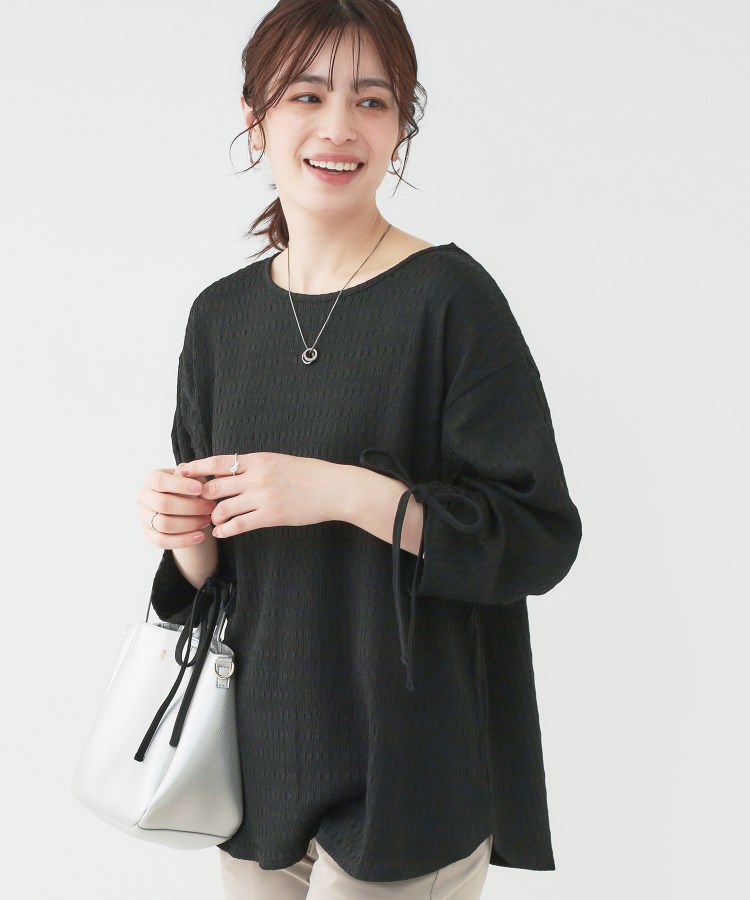 シューラルー(SHOO・LA・RUE)の【洗える/S-LL】お袖シャーリングトップス ブラック(019)