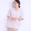 シューラルー(SHOO・LA・RUE)の【S-LL/UV/接触冷感/抗菌防臭】体型を自然にカバー フレンチリネンブレンド襟付ドルマンシャツ グレージュ(012)