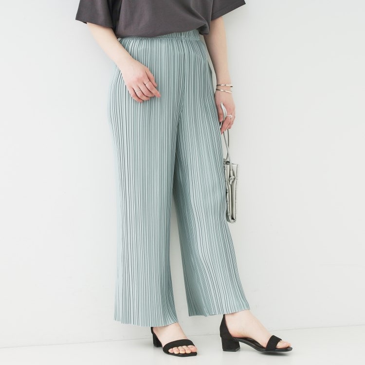 シューラルー(SHOO・LA・RUE)の【洗える/S-LL】楽してほっそり見え カットプリーツパンツ 6～9分丈パンツ