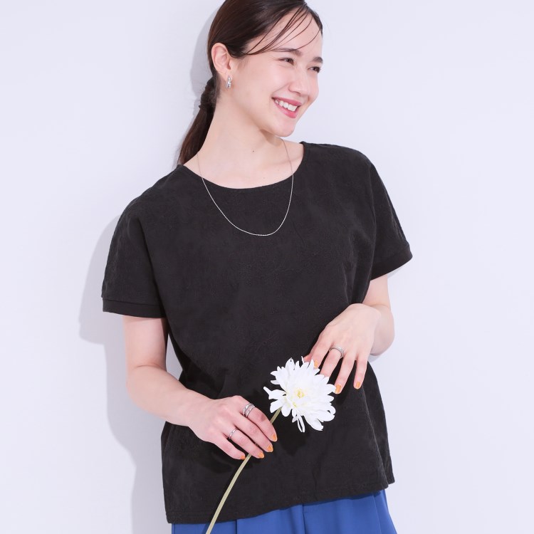 一枚でサマ見え フローラル刺繍トップス(カットソー) | SHOO 一枚でサマ見え フローラル刺繍トップス(カットソー) | SHOO