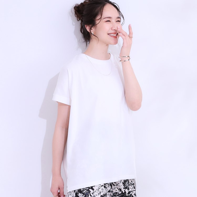 シューラルー(SHOO・LA・RUE)の【洗える/S-LL/ひんやり/UV】汗をかいても気になりにくい スリットトップス カットソー