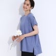 シューラルー(SHOO・LA・RUE)の【洗える/S-LL/ひんやり/UV】汗をかいても気になりにくい スリットトップス ブルー(092)