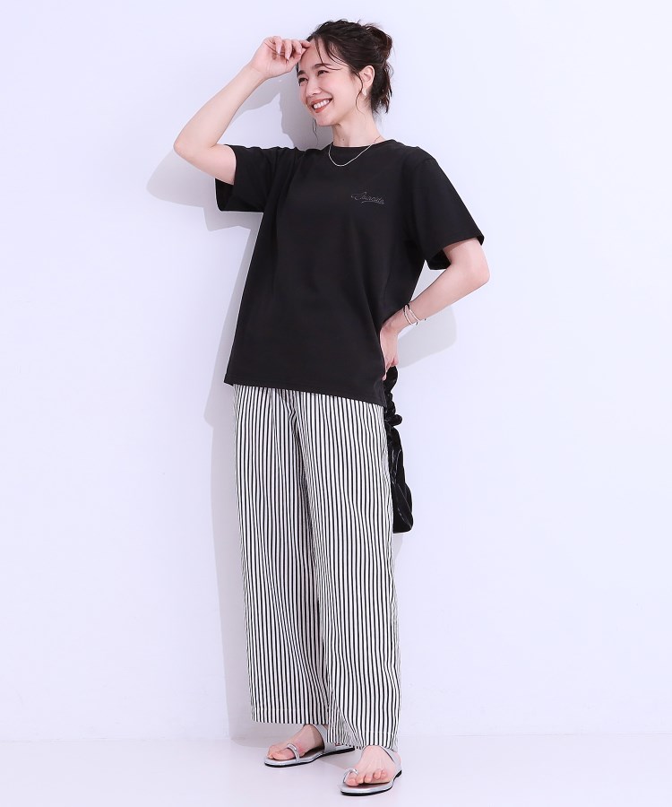 シューラルー(SHOO・LA・RUE)の【S-LL/ひんやり/UV】汗をかいても気になりにくい グラフィックTシャツ3