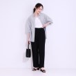 シューラルー(SHOO・LA・RUE)の【S-LL/ひんやり】インしない着こなしにも ドビースラブ ストレートパンツ3