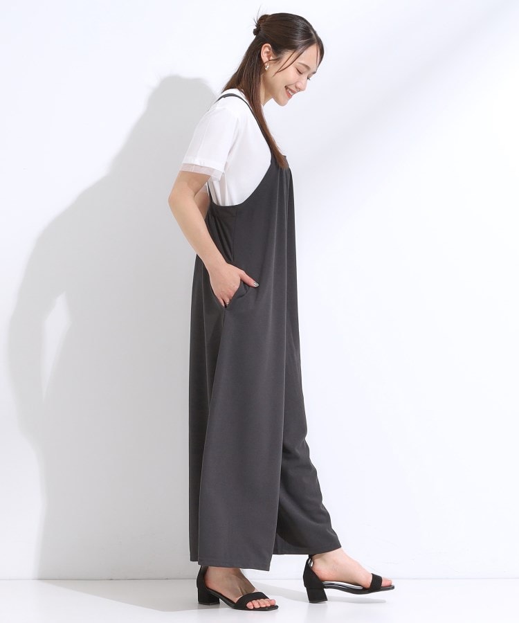 シューラルー(SHOO・LA・RUE)の裏がサラサラやわらか ギャザーサロペット3