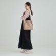 シューラルー(SHOO・LA・RUE)の大人の高見え つまみハンドル ポケットトートバッグ14