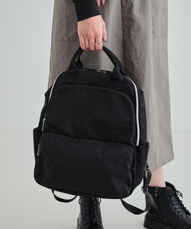 シューラルー(SHOO・LA・RUE)の【撥水】大人が持ちたい 10ポケット2層リュック19