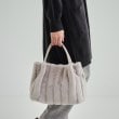 シューラルー(SHOO・LA・RUE)の【2WAY】上品カラーで取り入れやすい ふわふわ ストライプファートートバッグ12