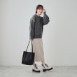 シューラルー(SHOO・LA・RUE)のつまみハンドルラメトートバッグ16