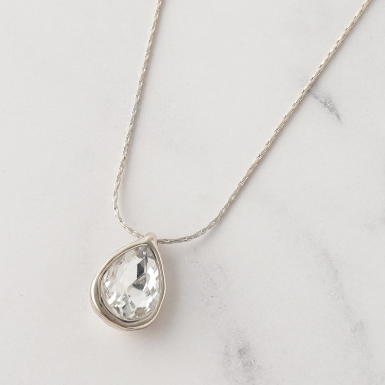 シューラルー(SHOO・LA・RUE)のビジュードロップネックレス ネックレス